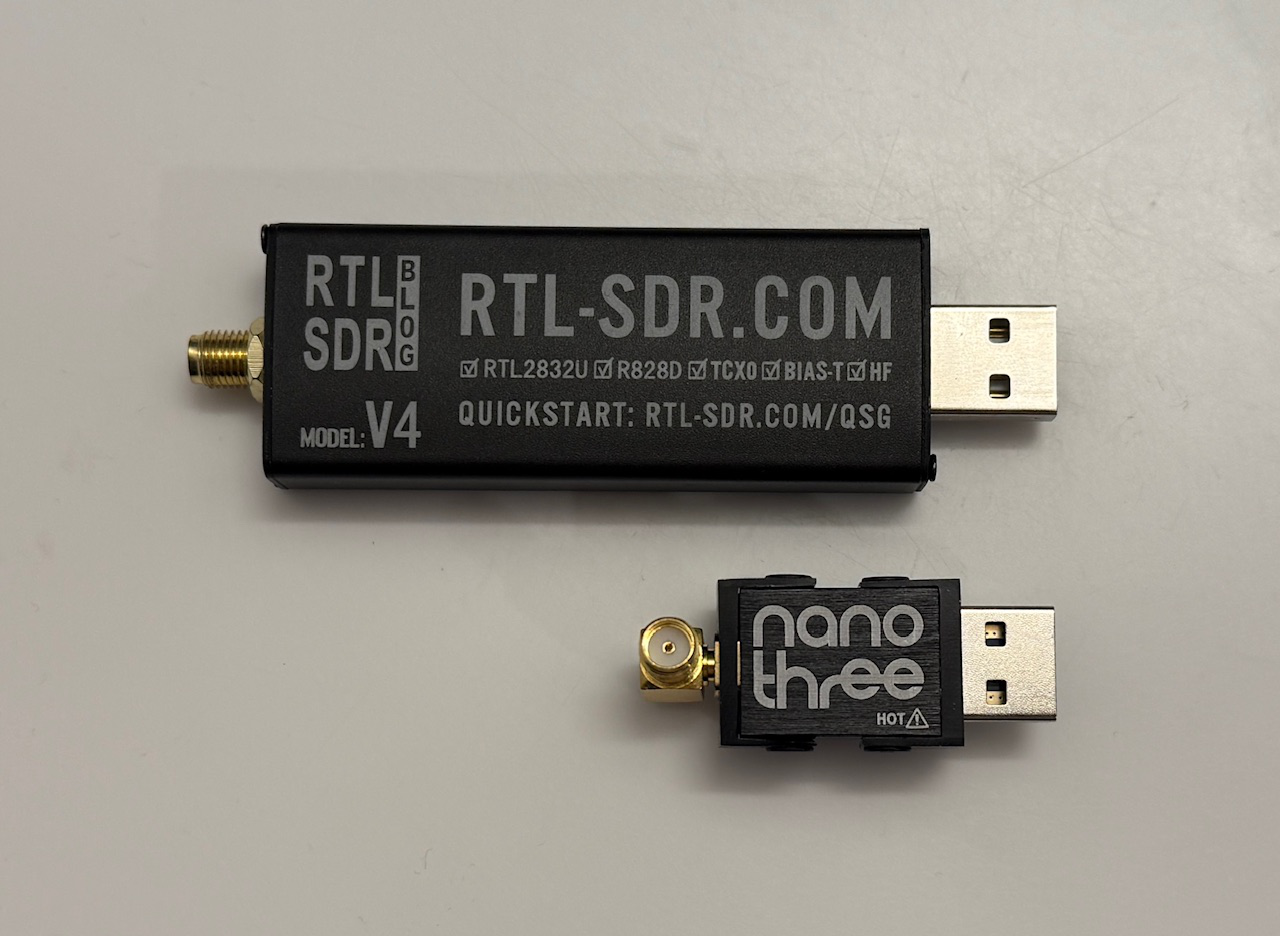 The RTL-SDR Blog v4 above the NESDR Nano 3